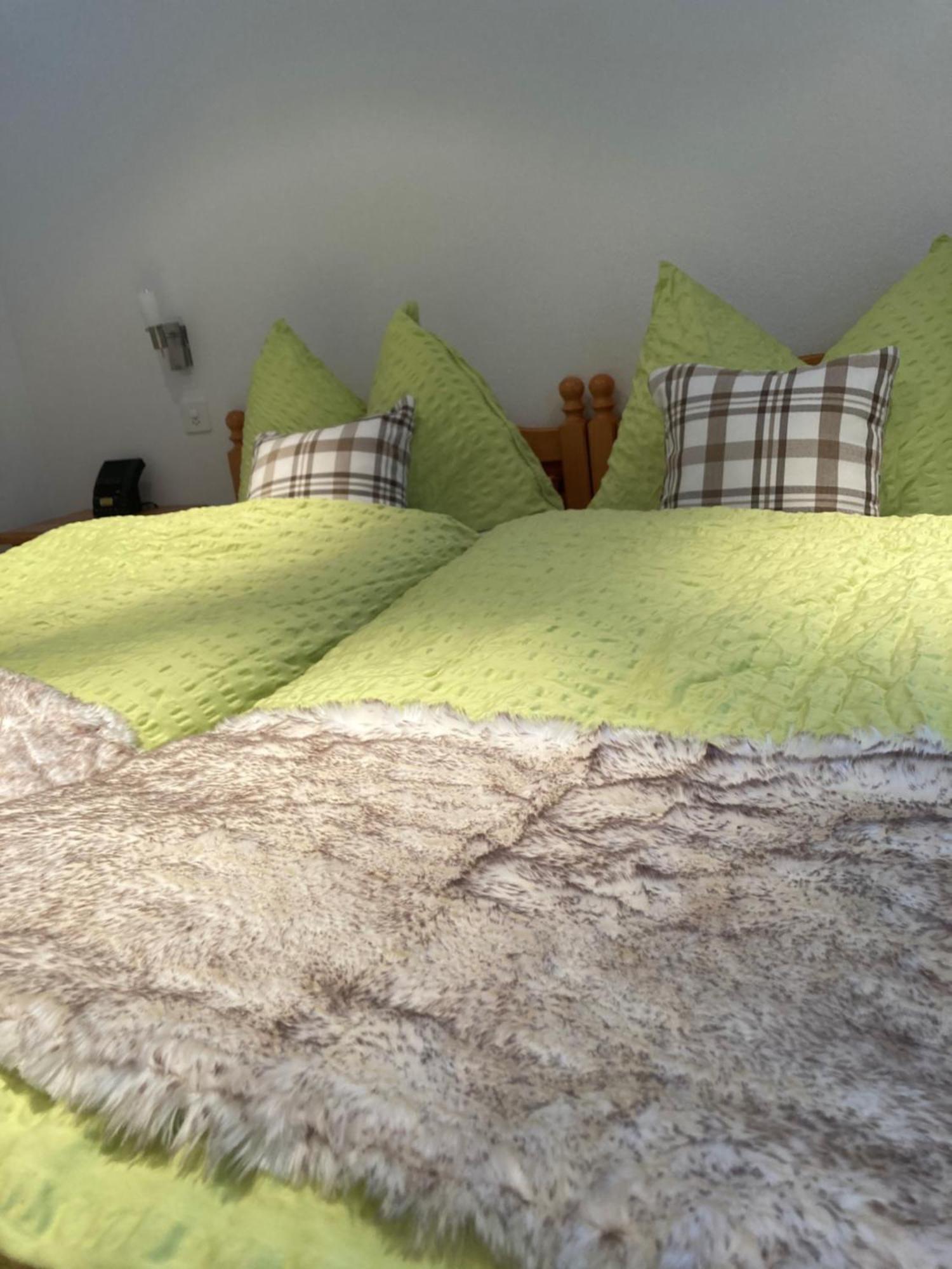 Apartamento Haus Alpenperle Saas-Almagell Habitación foto