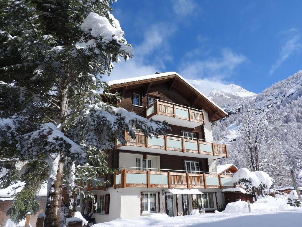 Apartamento Haus Alpenperle Saas-Almagell Exterior foto